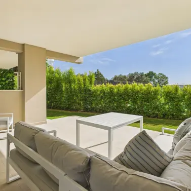 Venta de apartamento en planta baja en Estepona