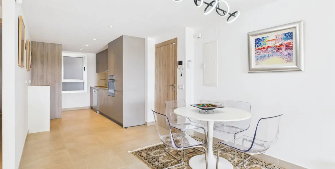 Venta de apartamento en planta baja en Estepona 6