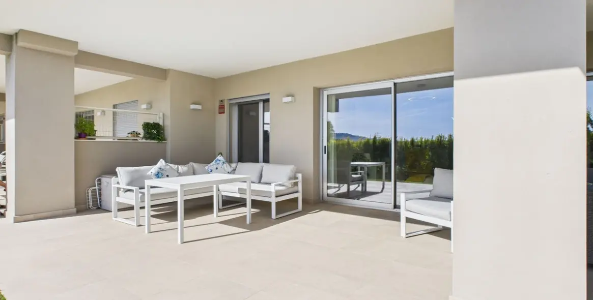 Sale of ground floor apartment in Estepona 29