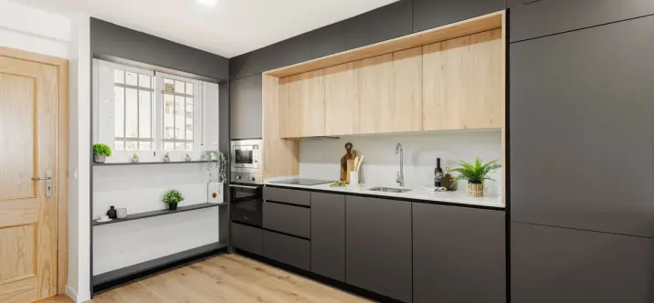 Продажа апартаментов на среднем этаже в Carvajal 1