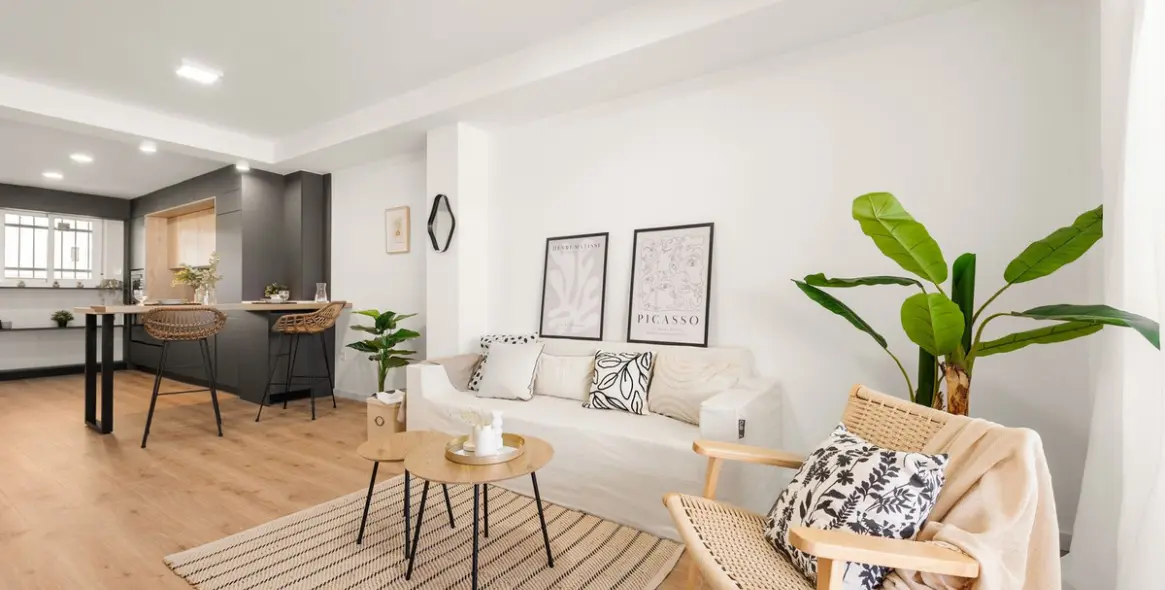 Продажа апартаментов на среднем этаже в Carvajal 5