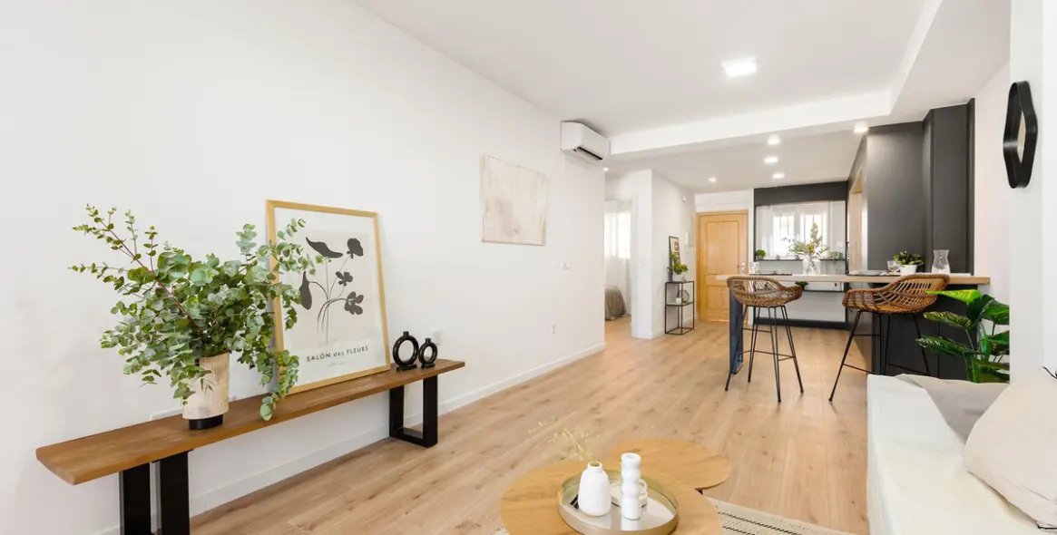 Продажа апартаментов на среднем этаже в Carvajal 7