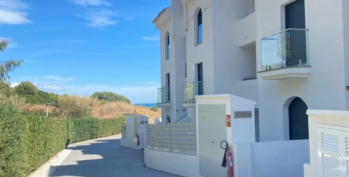 Sale of penthouse in Manilva 3