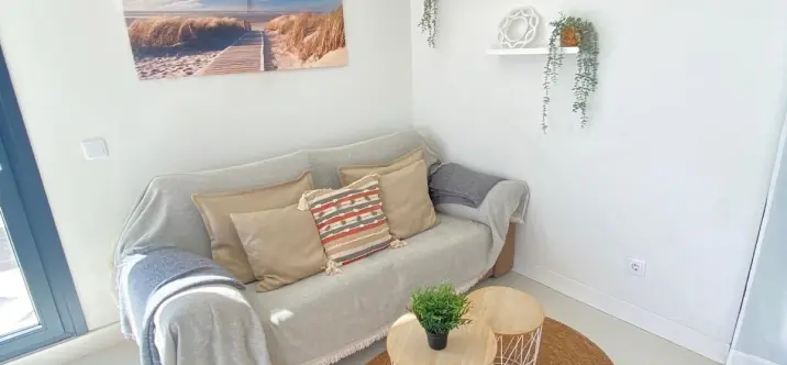 Sale of penthouse in Manilva 3