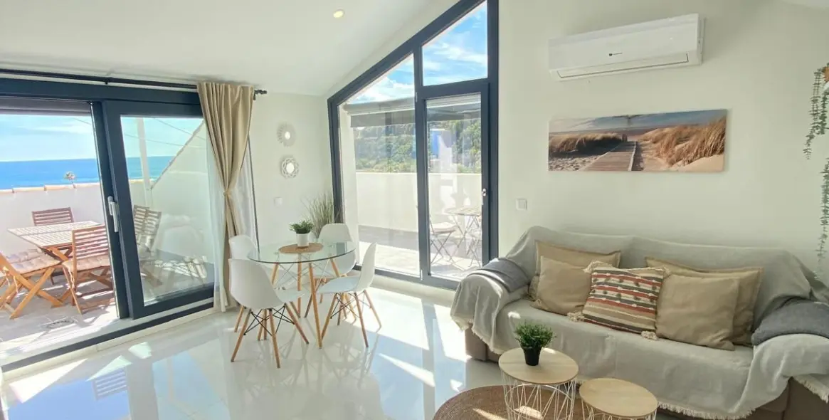 Sale of penthouse in Manilva 6