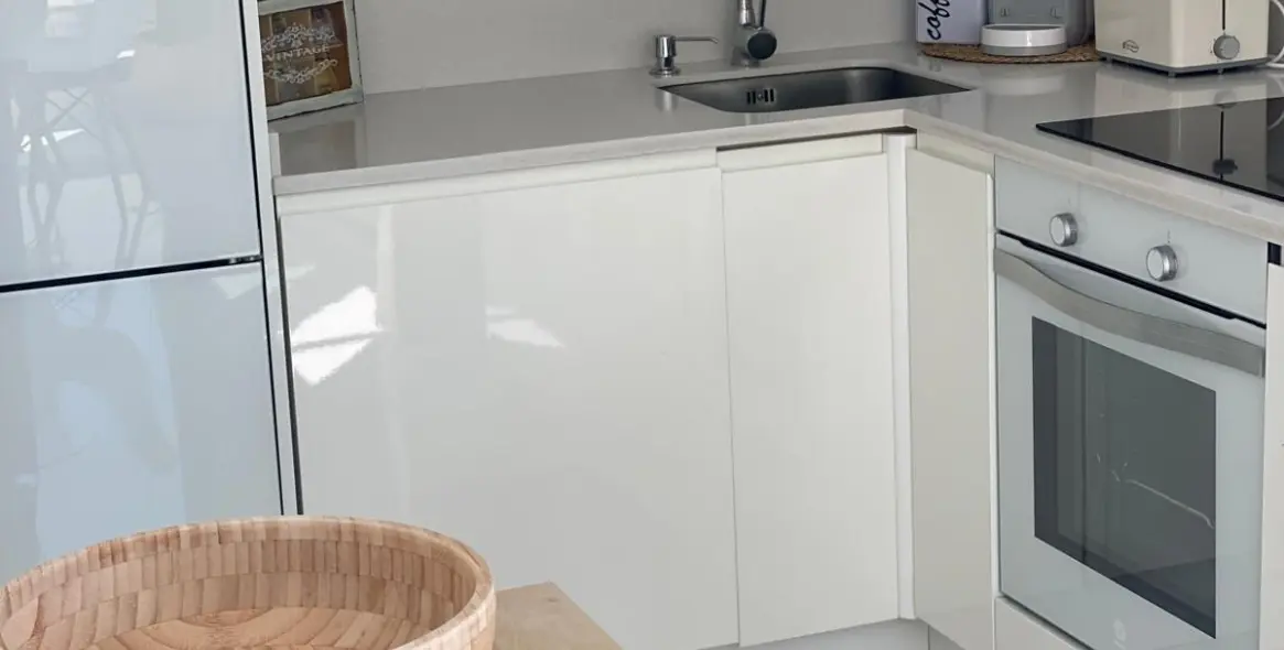 Sale of penthouse in Manilva 9