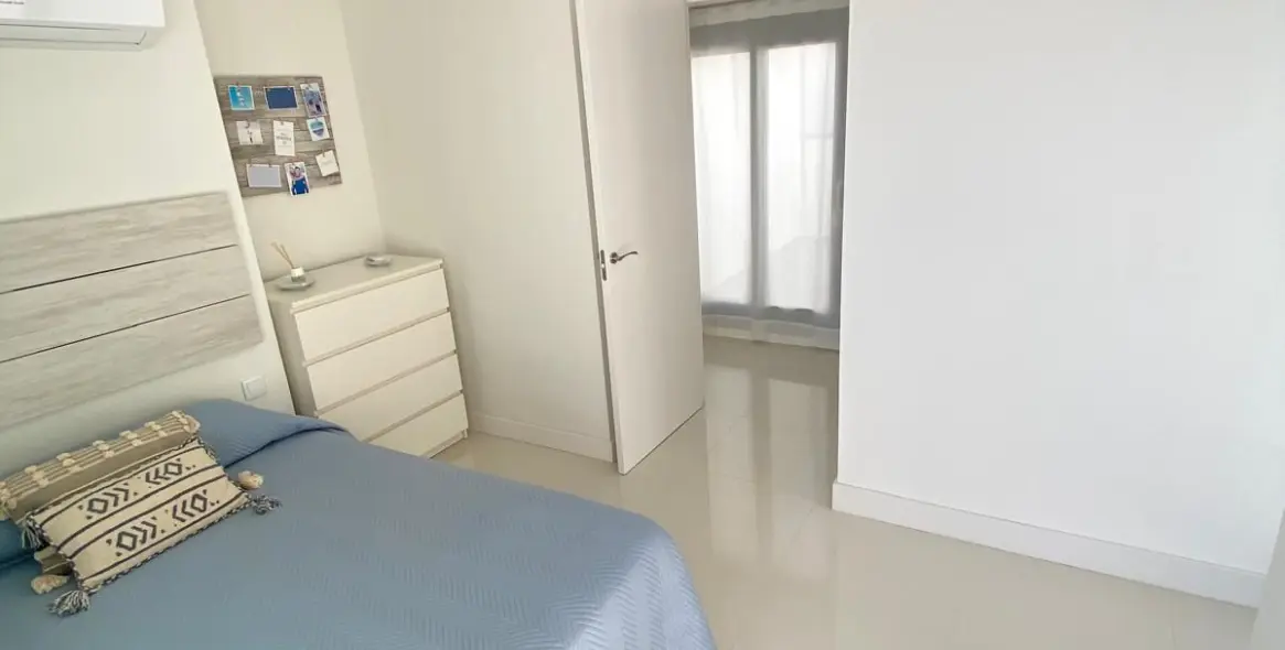 Sale of penthouse in Manilva 15