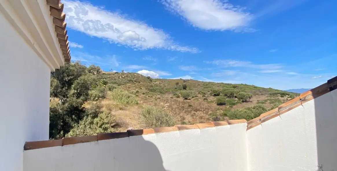 Sale of penthouse in Manilva 19