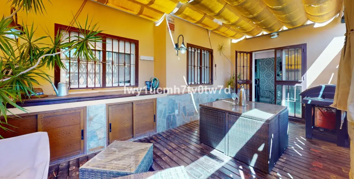 Продажа апартаментов на первом этаже в Cala del Moral 5