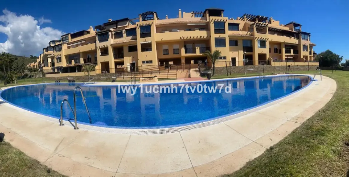 Продажа апартаментов на первом этаже в Cala del Moral 9