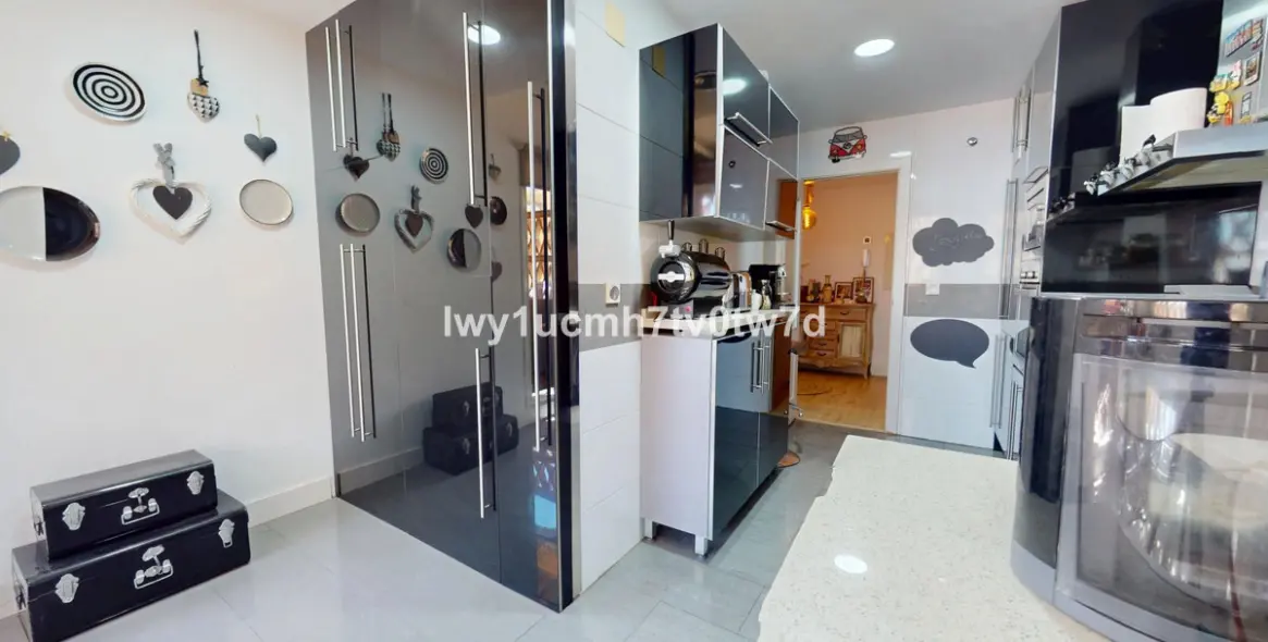 Продажа апартаментов на первом этаже в Cala del Moral 12