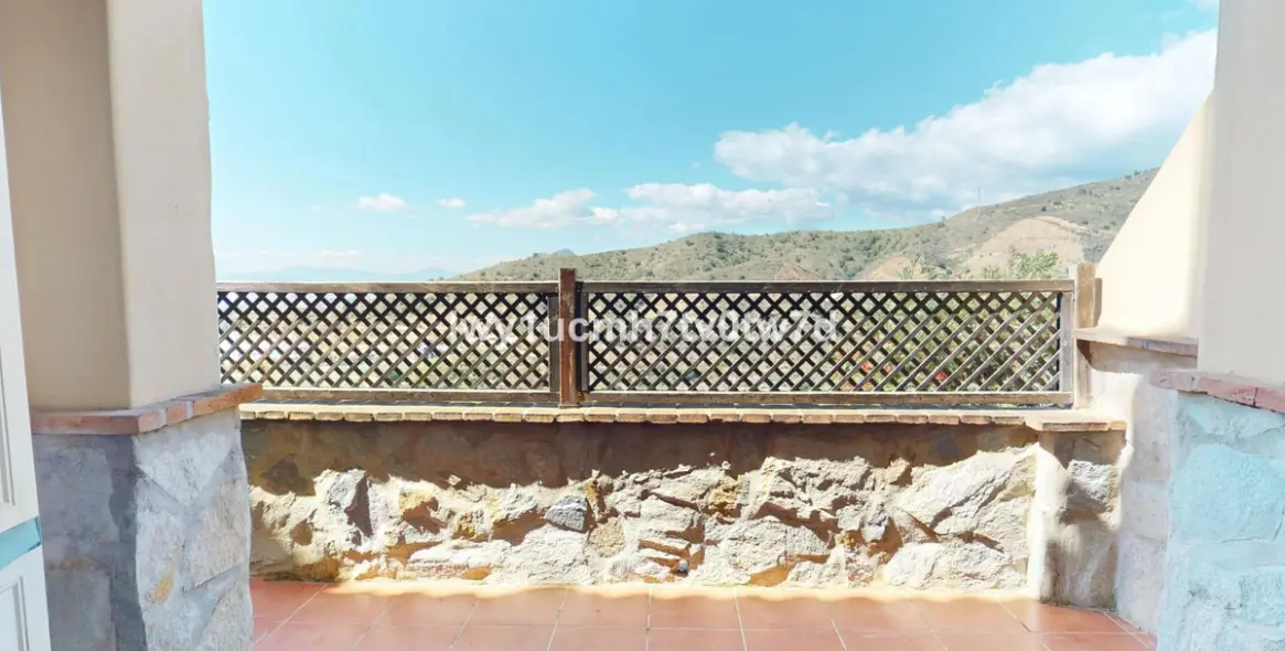 Продажа апартаментов на первом этаже в Cala del Moral 17