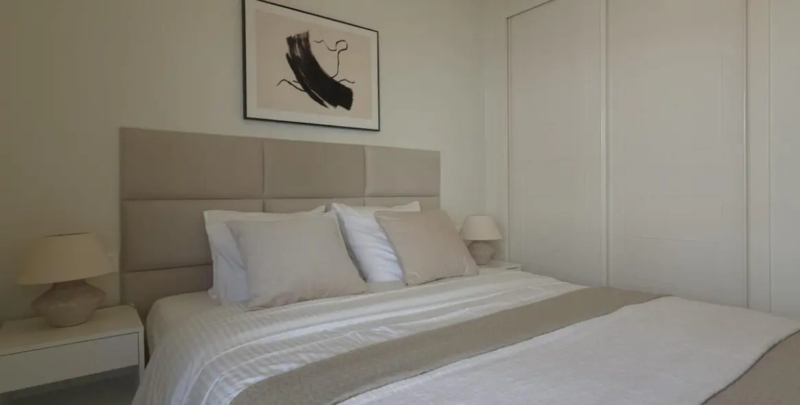 Sale of middle floor apartment in Valle Romano 8