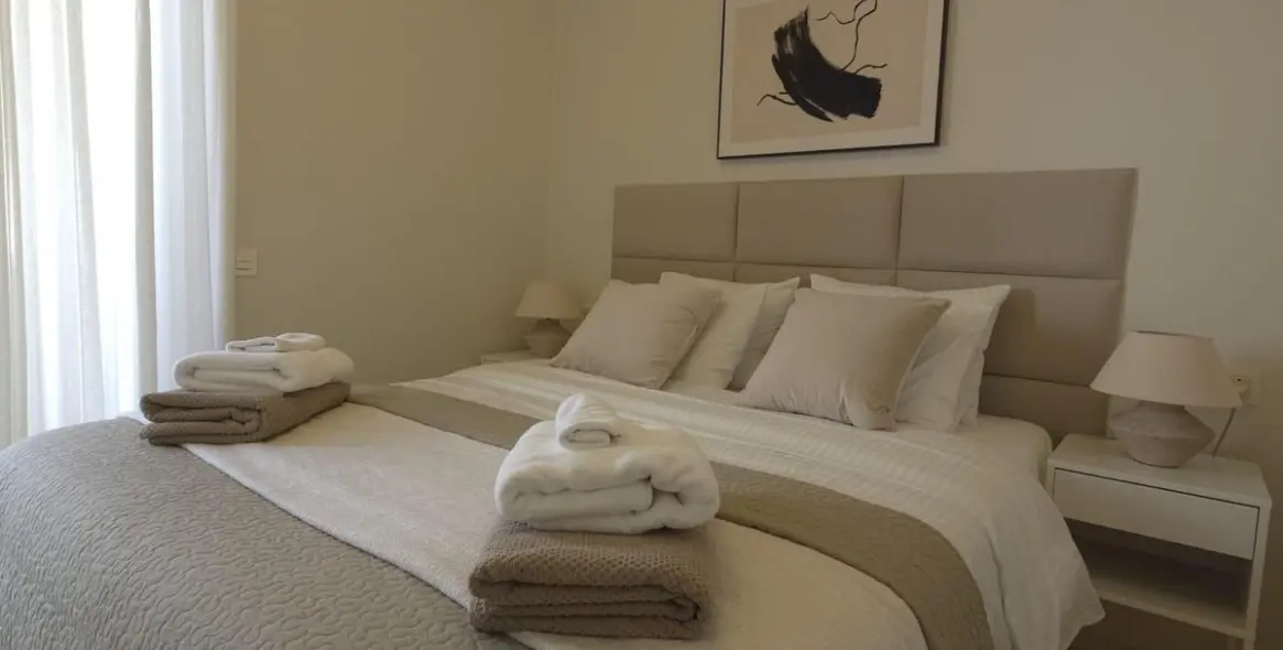 Sale of middle floor apartment in Valle Romano 10