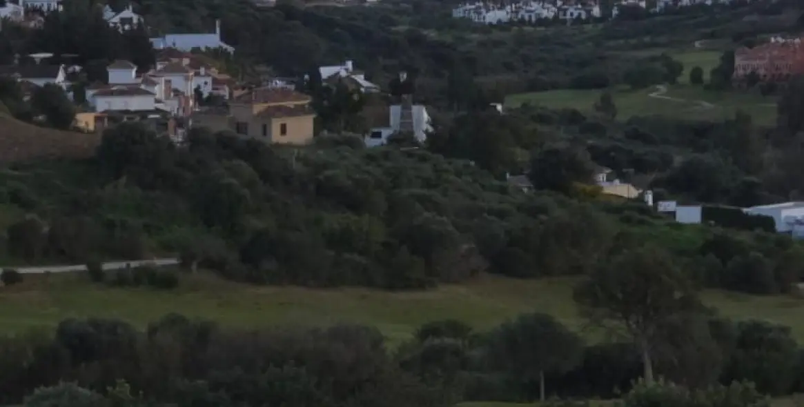 Sale of middle floor apartment in Valle Romano 21