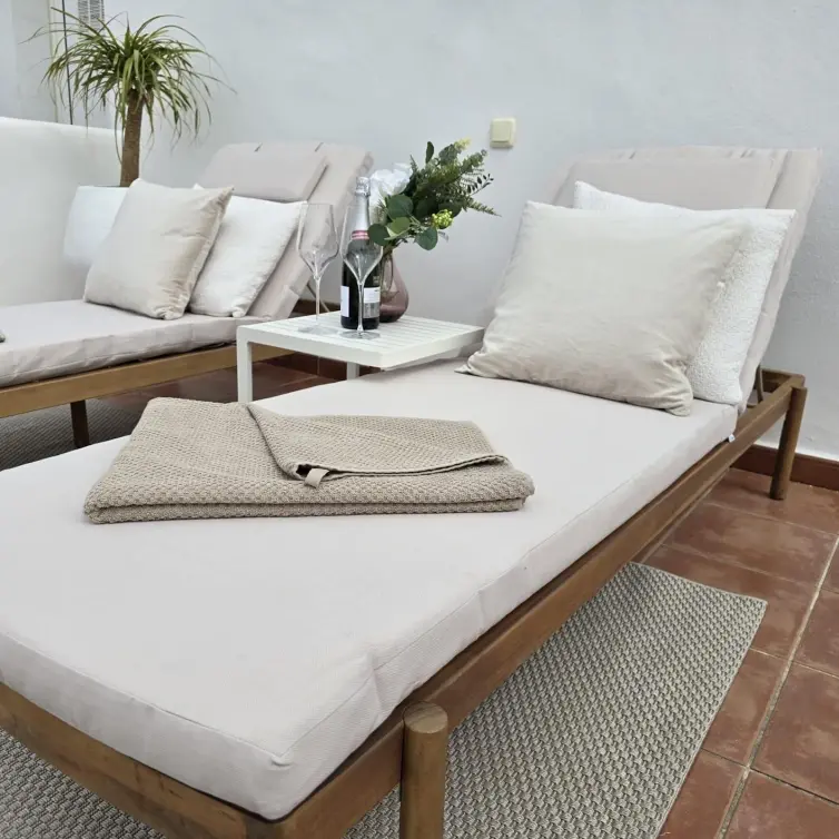 Sale of middle floor apartment in Valle Romano