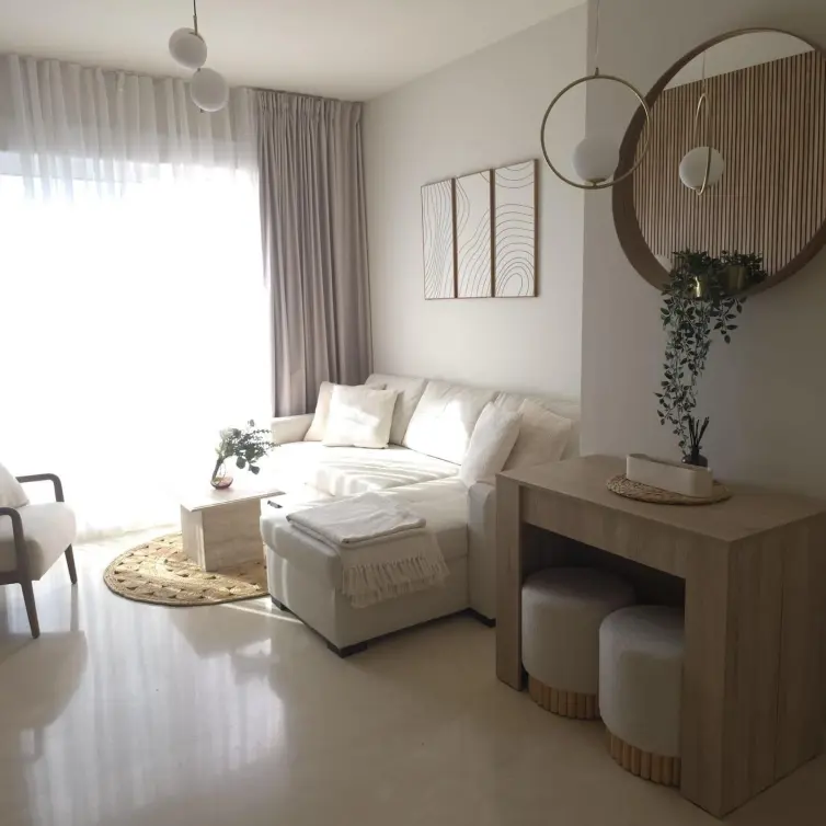 Sale of middle floor apartment in Valle Romano