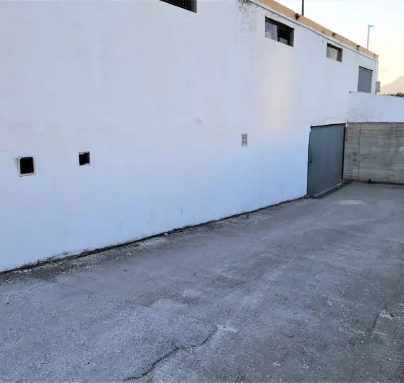 Продажа складского помещения в Manilva