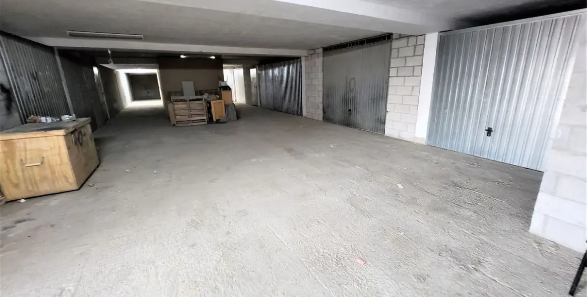 Продажа складского помещения в Manilva 2