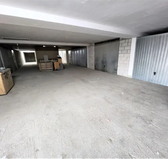 Продажа складского помещения в Manilva