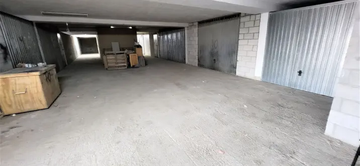 Продажа складского помещения в Manilva 1