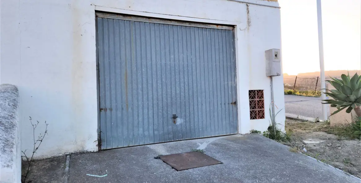 Продажа складского помещения в Manilva 3