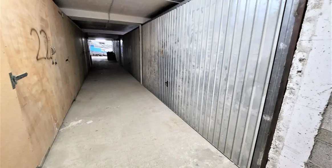 Продажа складского помещения в Manilva 7