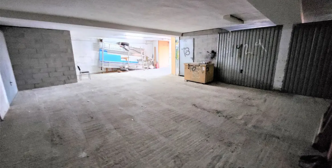 Продажа складского помещения в Manilva 11