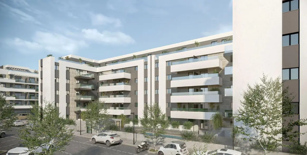 Продажа апартаментов на среднем этаже в Las Lagunas 1