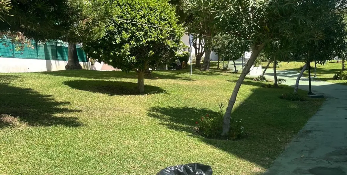 Sale of middle floor apartment in Nueva Andalucía 2