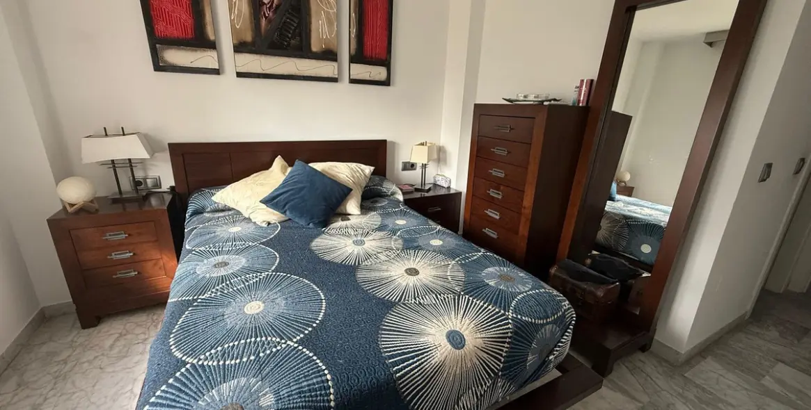 Sale of middle floor apartment in Nueva Andalucía 19