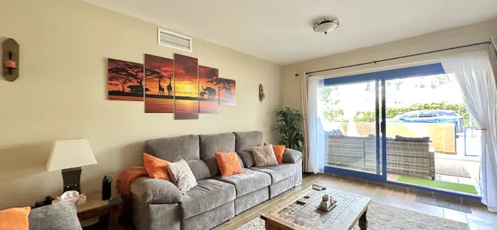 Продажа апартаментов на первом этаже в La Duquesa 2