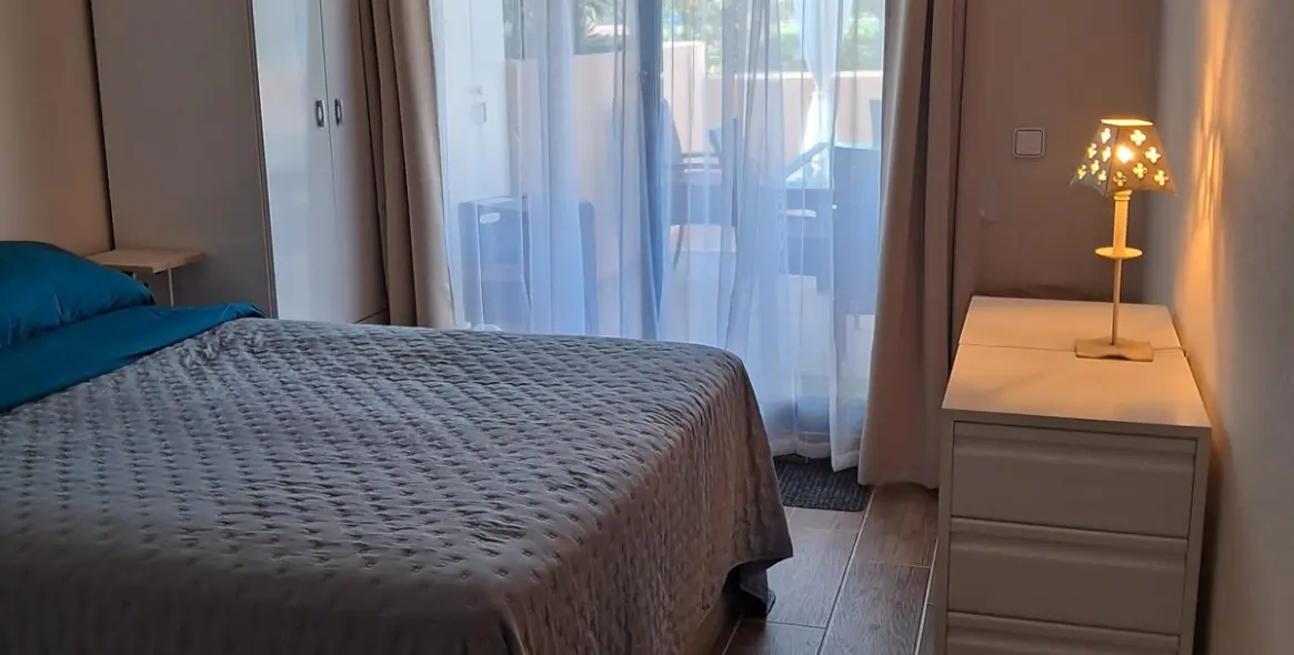 Продажа апартаментов на первом этаже в La Duquesa 12