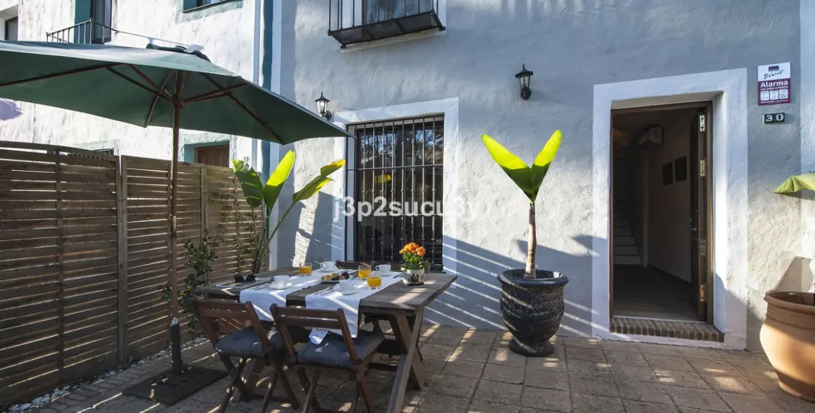 Sale of semi-detached house in Casares Playa 10