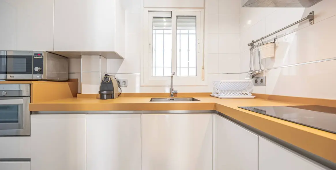 Продажа апартаментов на первом этаже в Nerja 9