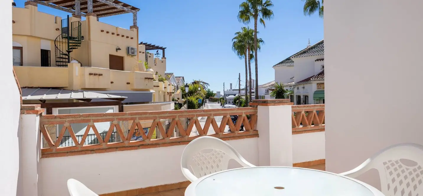 Sale of ground floor apartment in Nerja 1