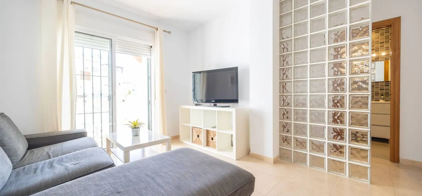 Sale of ground floor apartment in Nerja 3