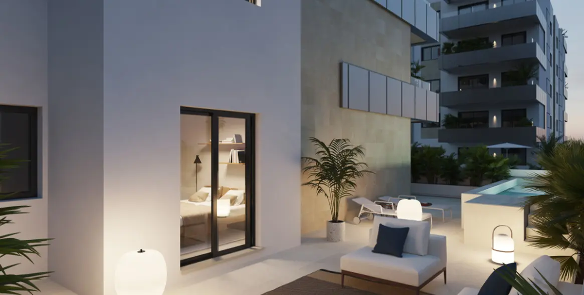 Sale of ground floor apartment in Las Lagunas 15