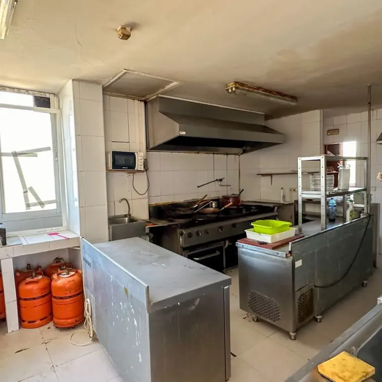 Venta de local comercial en El Paraiso