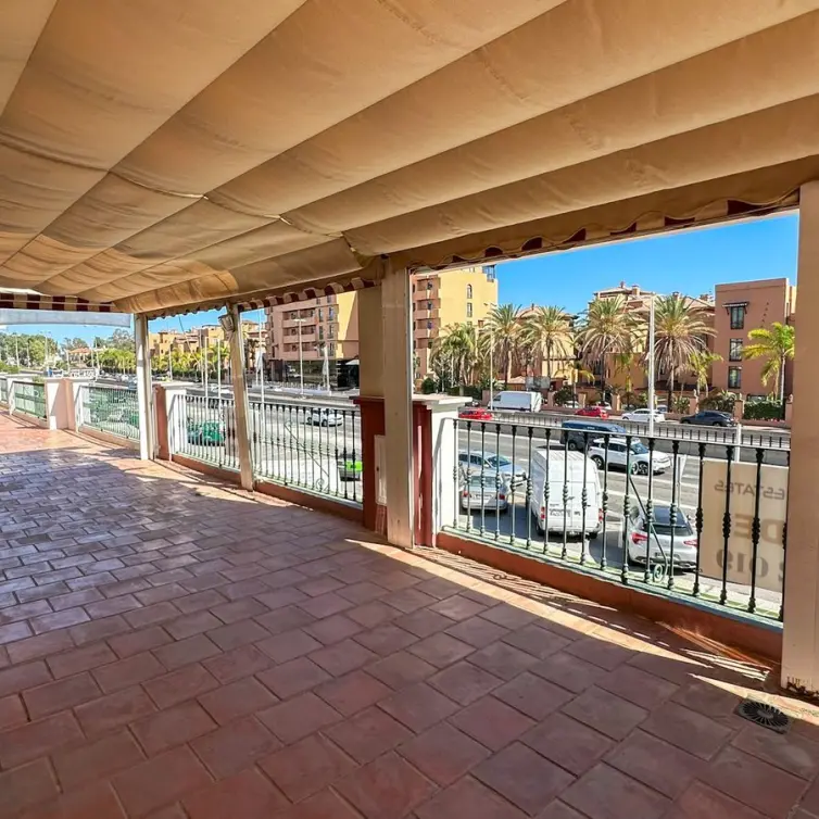 Venta de local comercial en El Paraiso