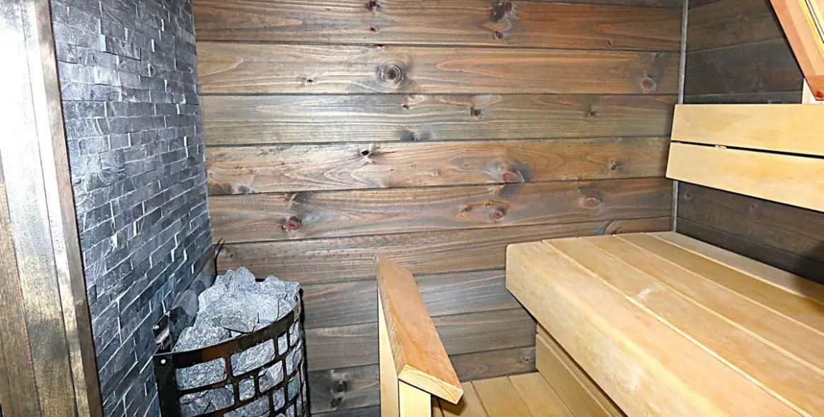 Sale of middle floor apartment in Fuengirola 16