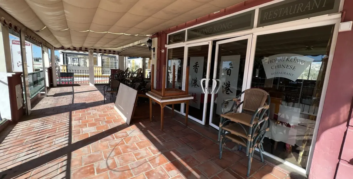 Venta de restaurante en New Golden Mile 3