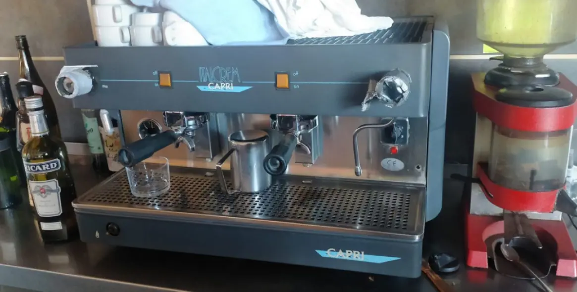 Venta de restaurante en New Golden Mile 11