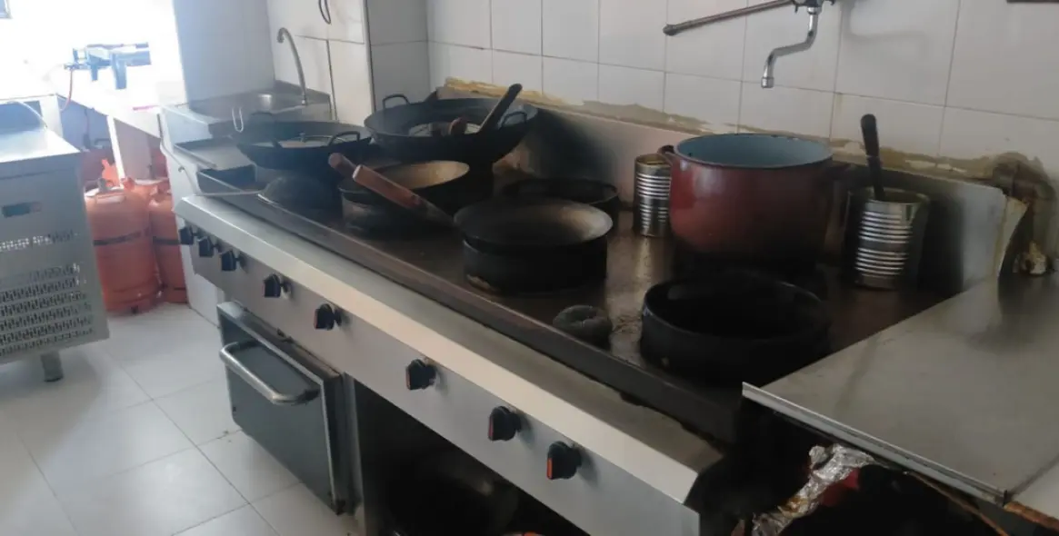 Venta de restaurante en New Golden Mile 20