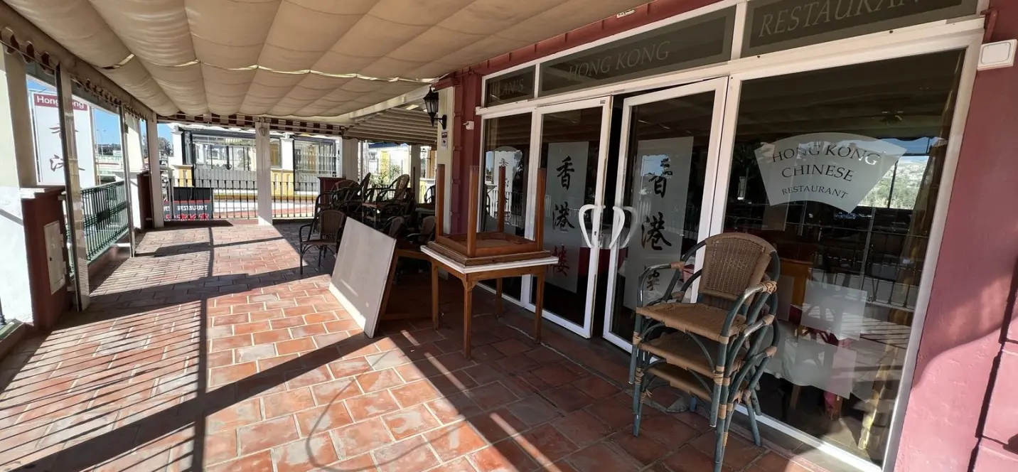 Sale of restaurant in New Golden Mile 2
