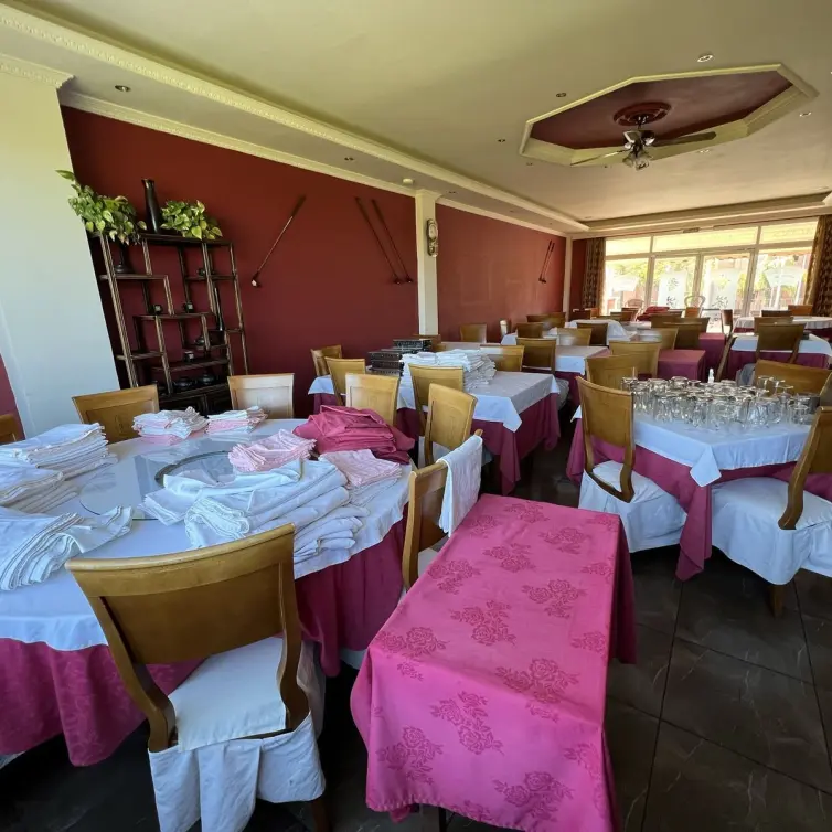 Sale of restaurant in New Golden Mile