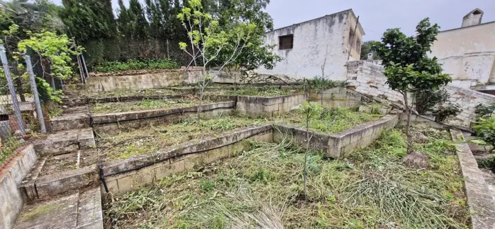 Sale of townhouse in Guaro 1