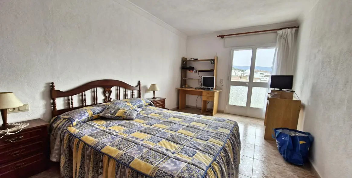 Sale of townhouse in Guaro 11