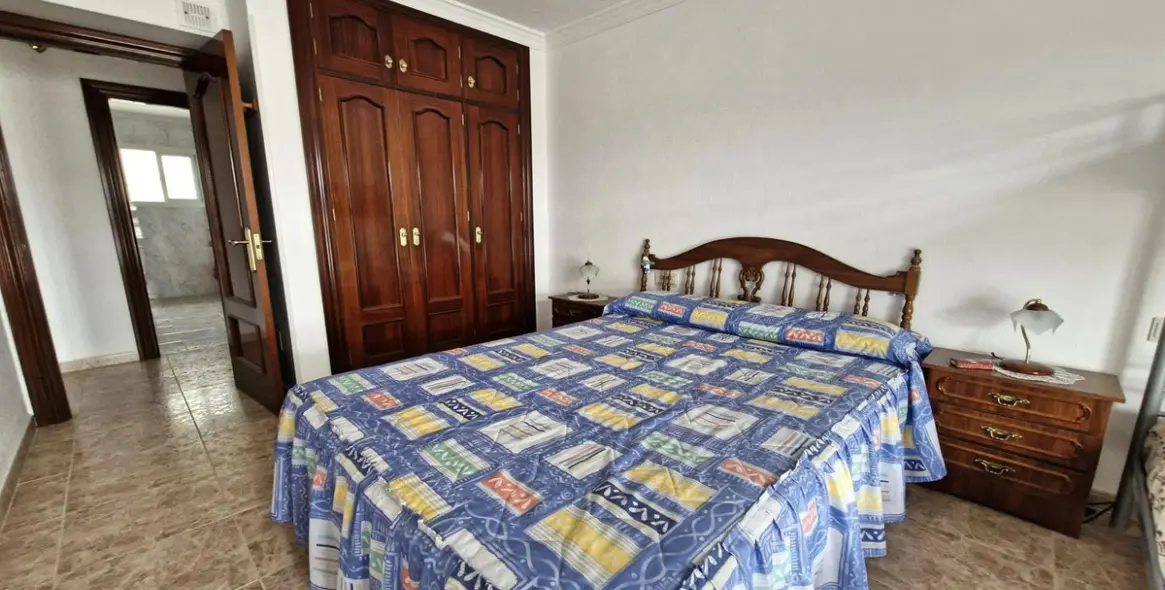 Sale of townhouse in Guaro 12