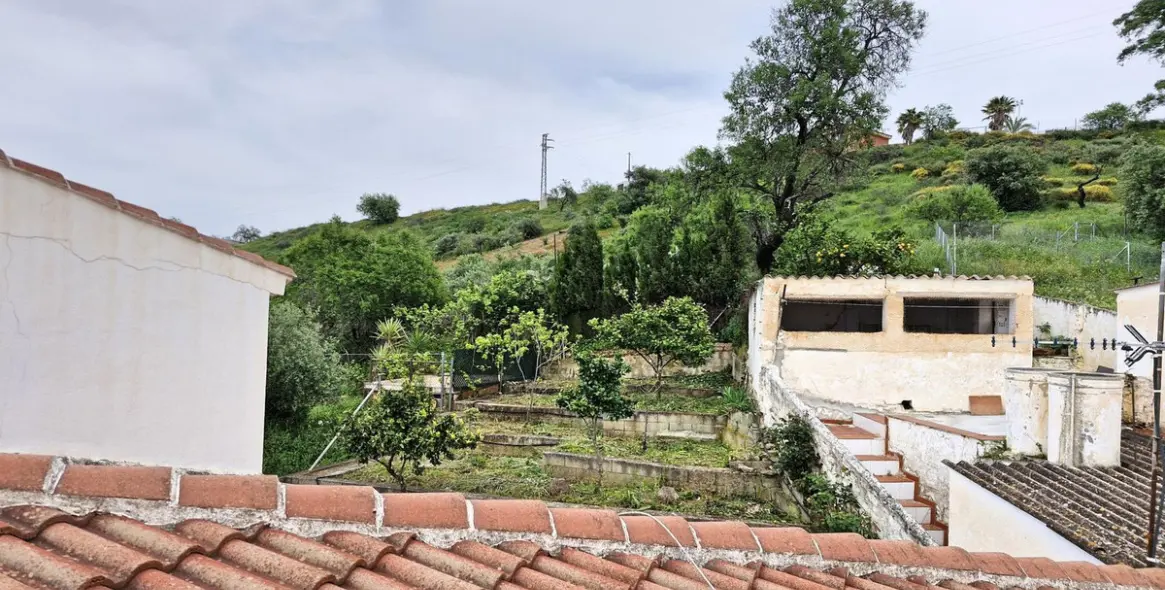 Продажа таунхауса в Guaro 28